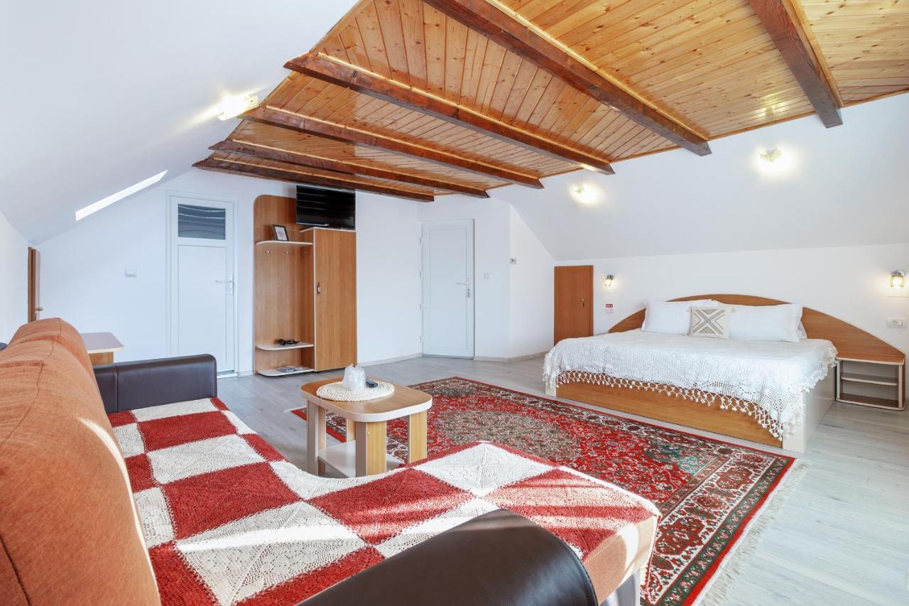 Casa Elia Villa Bran  Eksteriør bilde